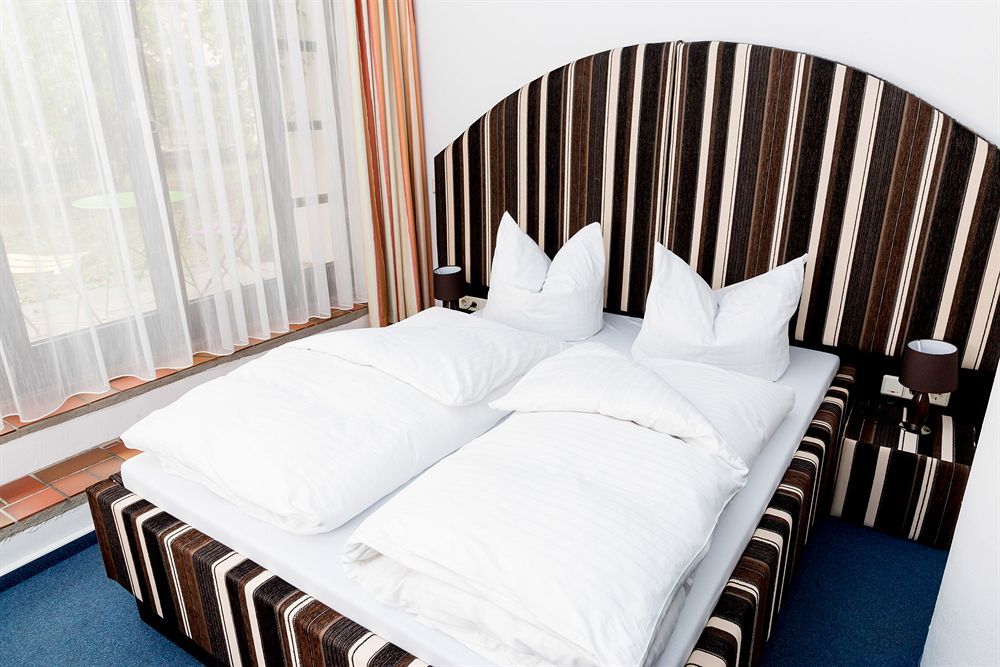 Aparthotel Магдебург Екстериор снимка