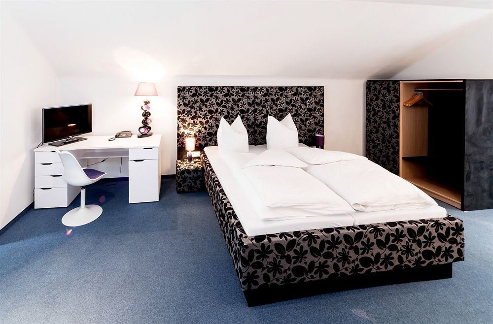 Aparthotel Магдебург Екстериор снимка